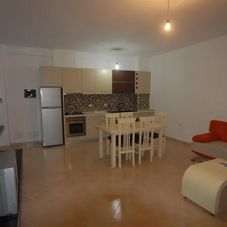 アパート Cold Water