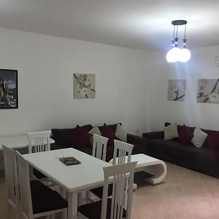 アパート Cold Water Vlorë