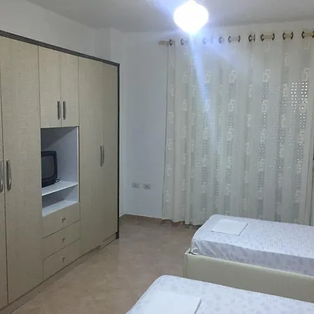 Apartment Cold Water *