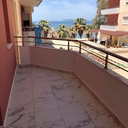 アパート Cold Water *